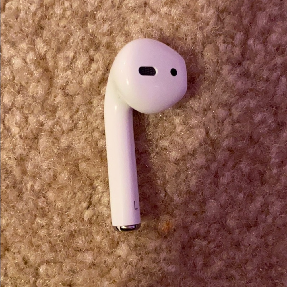 Generation one Left Apple Airpod
